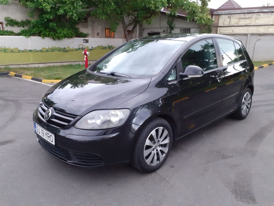VOLKSWAGEN Golf Plus