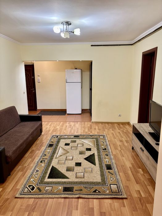 Vând apartament 3 camere Pitești