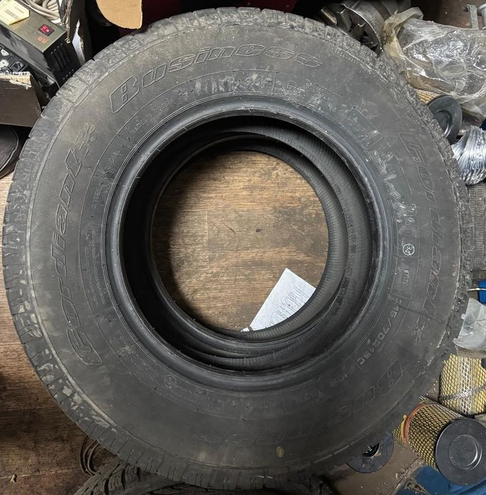 Летние шины 215/70/R15