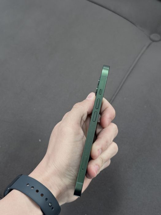 iPhone 13 256 зеленый