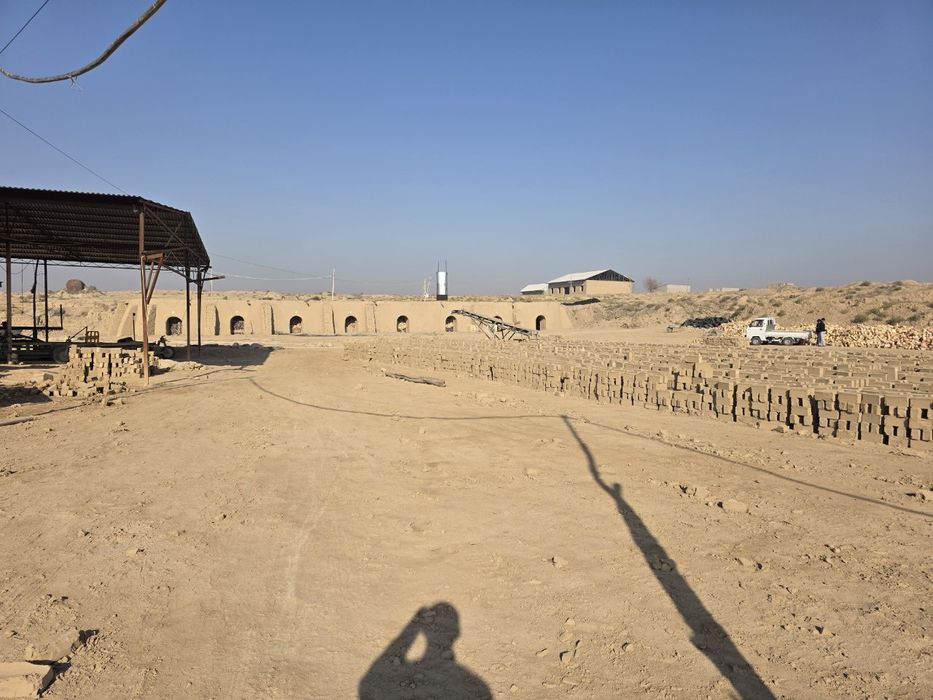 Гишт завод сотилади