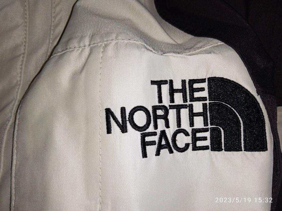 Преходно яке north face