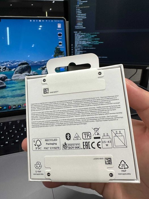 Samsung Galaxy buds 4 (black) naushnik original