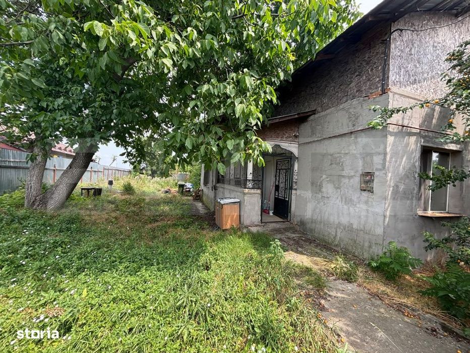 Casa de vanzare, 60 mp, zona Titu