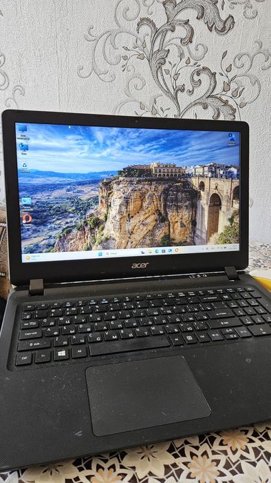 Продам ноутбук ACER