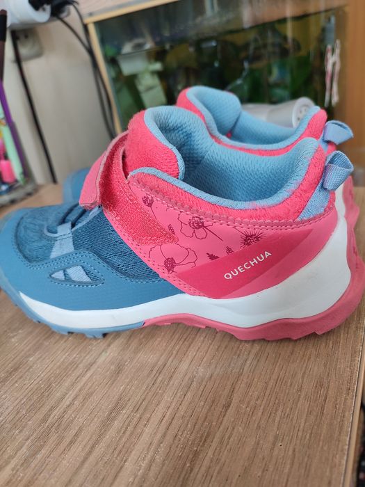 Кросовки детские на девочку