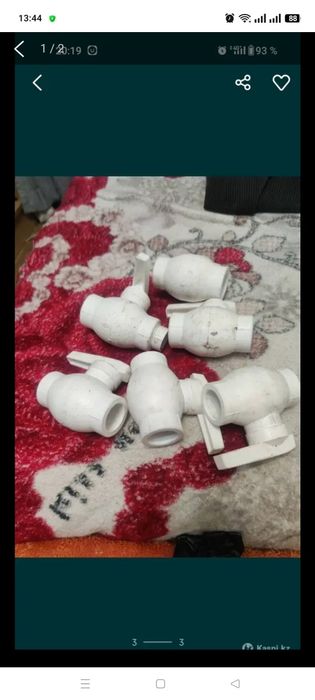 Продаю краны пластиковые