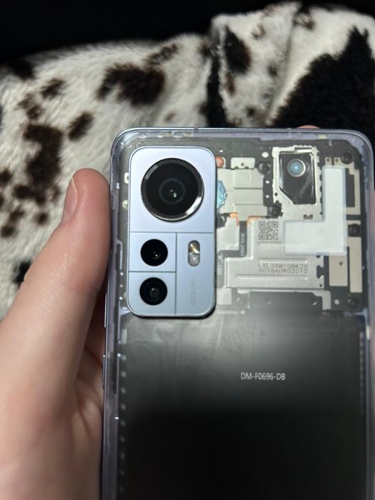 Продам xiaomi 12x