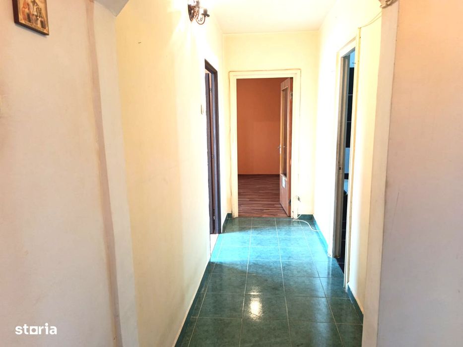Apartament 2 camere decomandat metrou Titan / Parc IOR