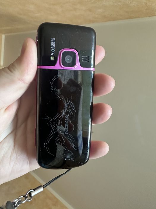 Продам nokia 6700 slide недорого