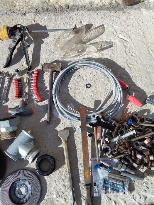 Scule de mana,șuruburi!