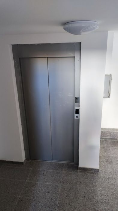 Продава се Тристаен апартамент в Казанлък - 110 кв.м за 1372 €/кв.м - Снимка #11