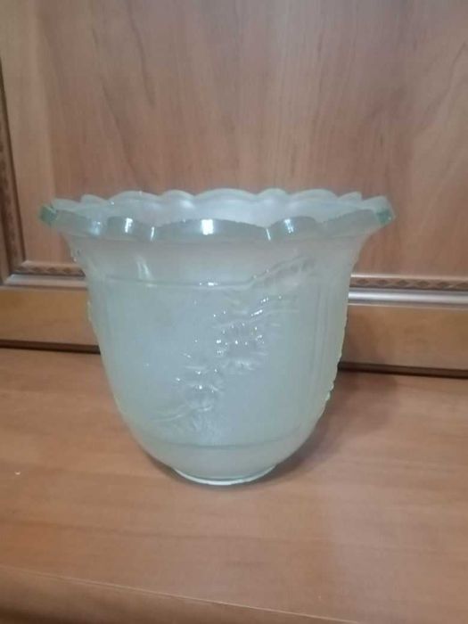 Продам плафон для люстры.