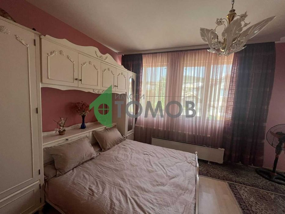 Продава се Къща в Шумен, Център - 150 кв.м за 1434 €/кв.м - Снимка #8