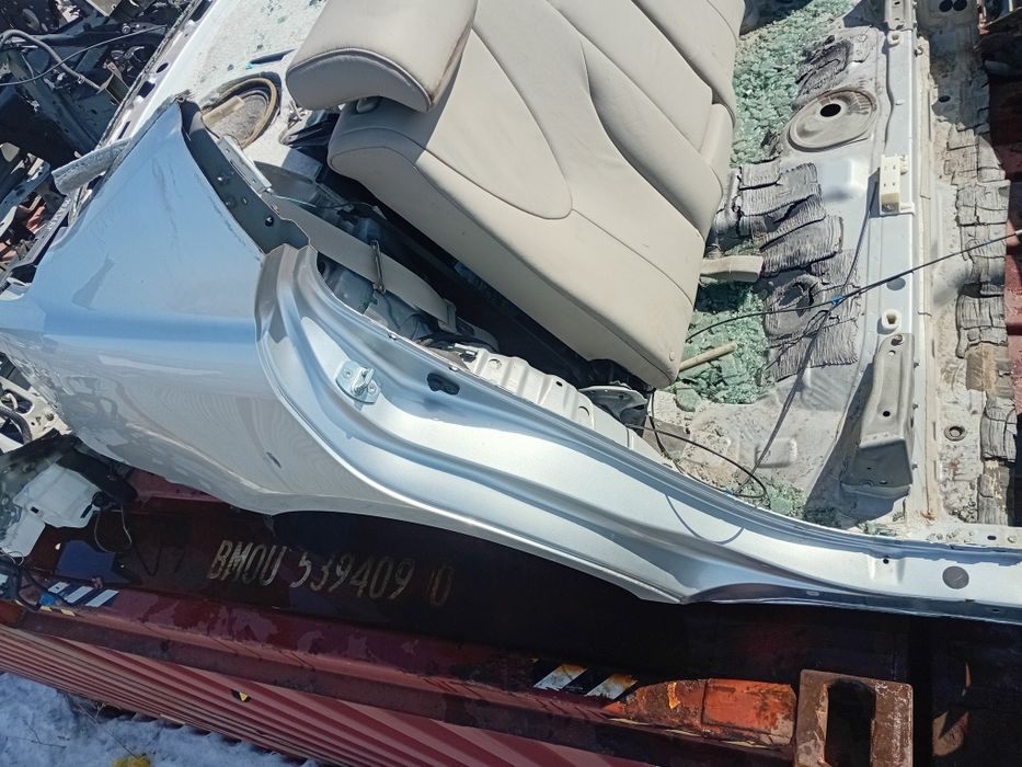 Задняя часть Toyota Camry 40