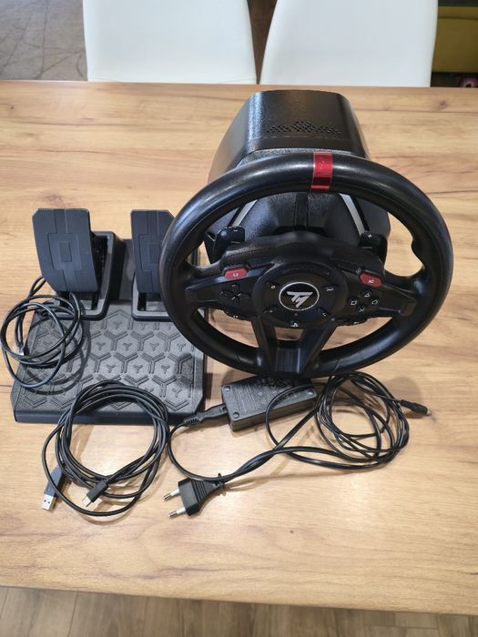 Thrustmaster T128 с педали + скоростен лост и ръчна спирачка