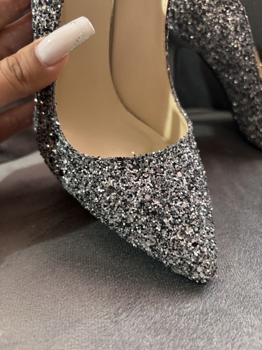 Дамски токчета.