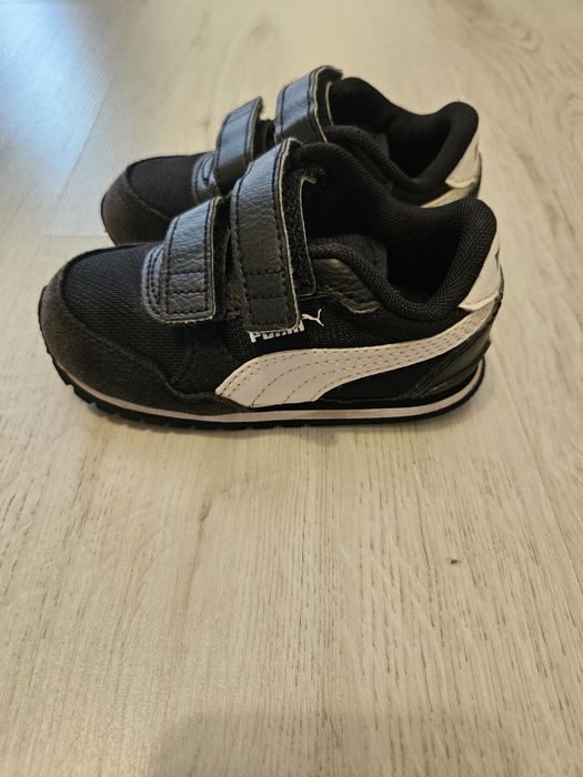 Pantofi sport negri Puma