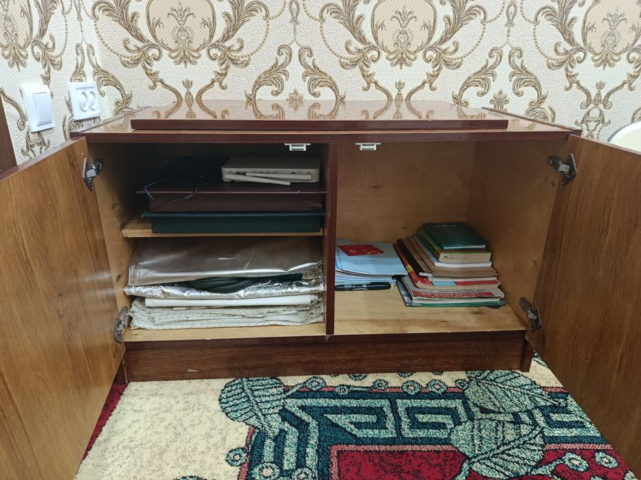 Jigar rangli tumbochka