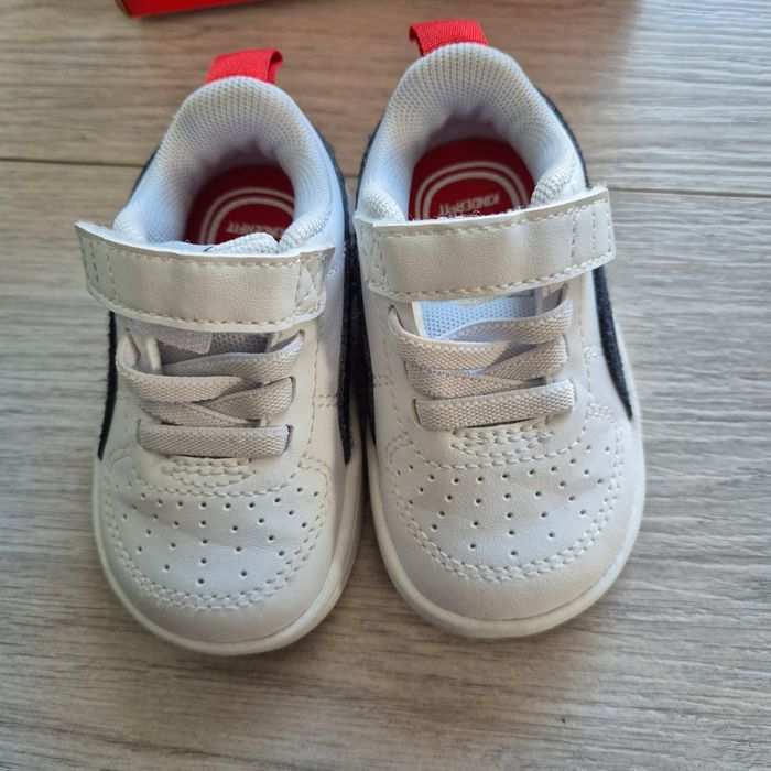 Vand adidasi copil Puma marimea 19