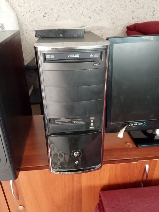 Продается компьютеры срочно