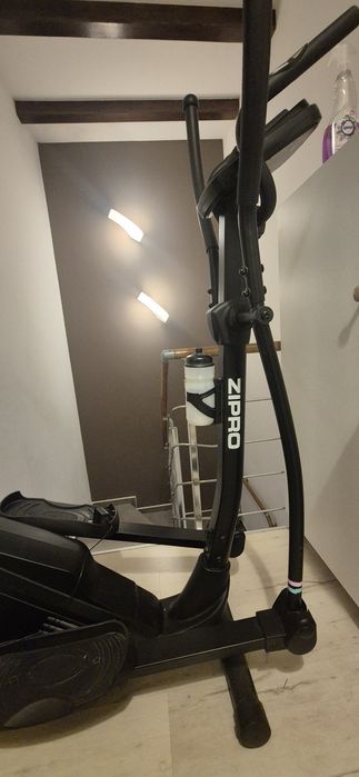 Bicicleta eliptica Zipro Heat WM