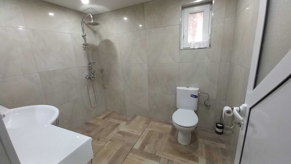 Продава се Къща в Разград, Житница - 100 кв.м за 1428 €/кв.м - Снимка #6