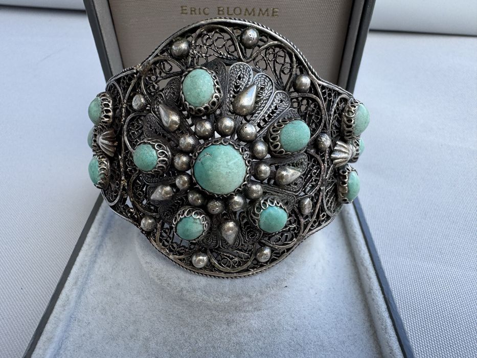 Bratara din argint si turcoaze