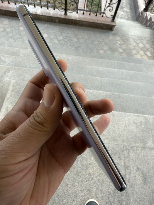 Samsung A82 6/128 gb holati ideal