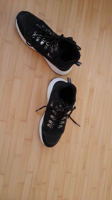 Детски боти Champion