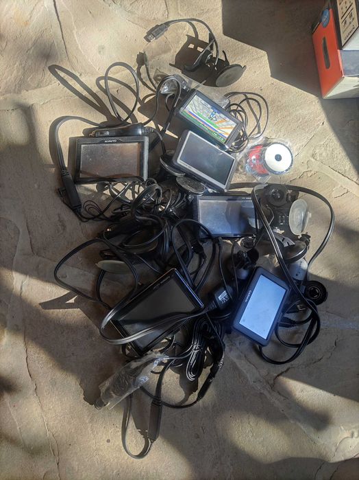 Garmin навигация, различни модели. Всичко за 100 лв