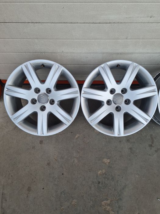 Оригинални джанти за АУДИ AUDI VW SEAT SKODA R16 5x112 ET42 7J