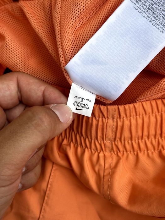 Мъжки къси панталони Nike - размер М, Отлично състояние