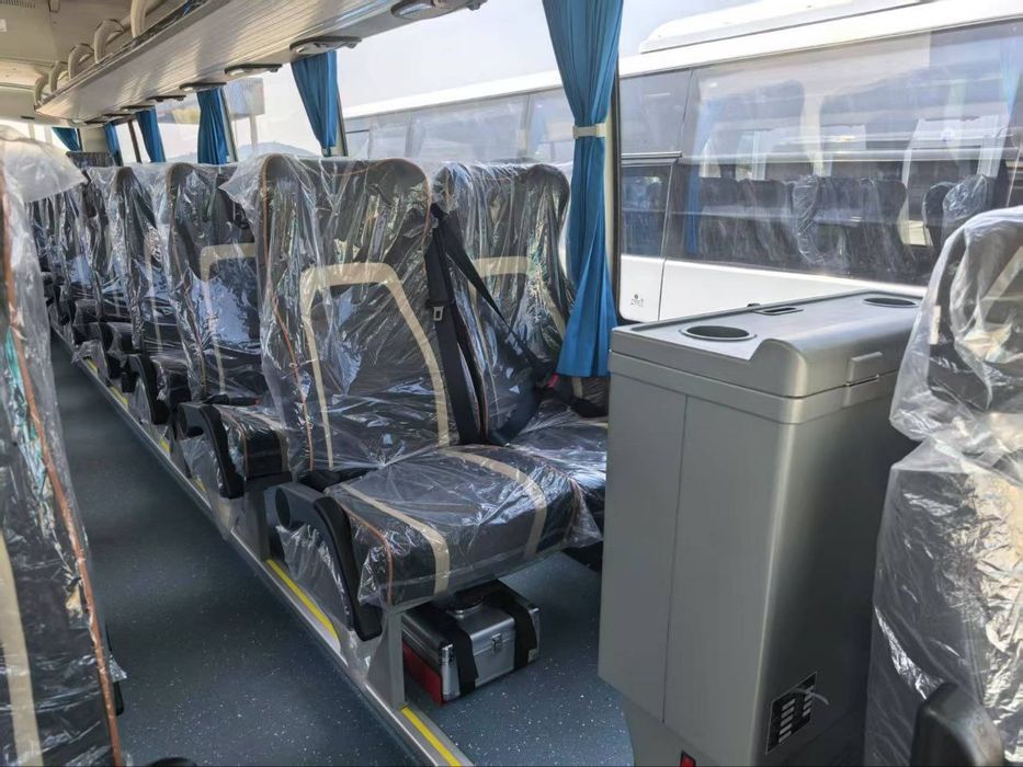 Golden Dragon в Наличии готовый новый автобус XML6126 пассажир места51