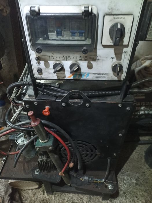 Generator cu motor hatz cu pornire la cheie