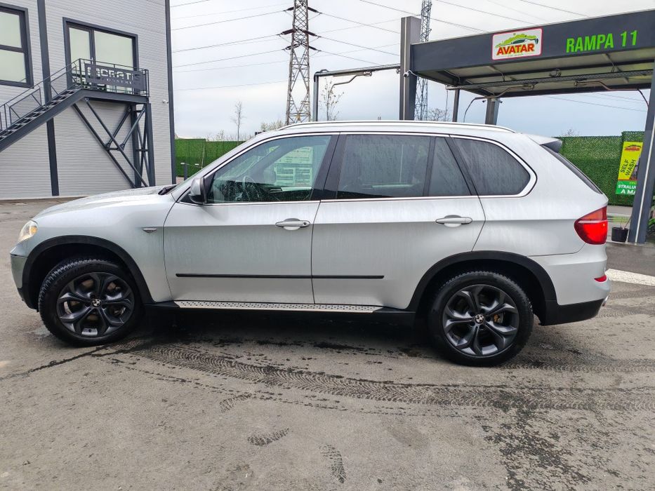 BMW X5 2010 — imagine 5