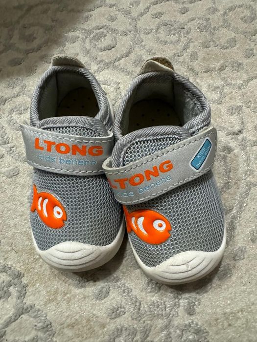 Обуви детские.  .