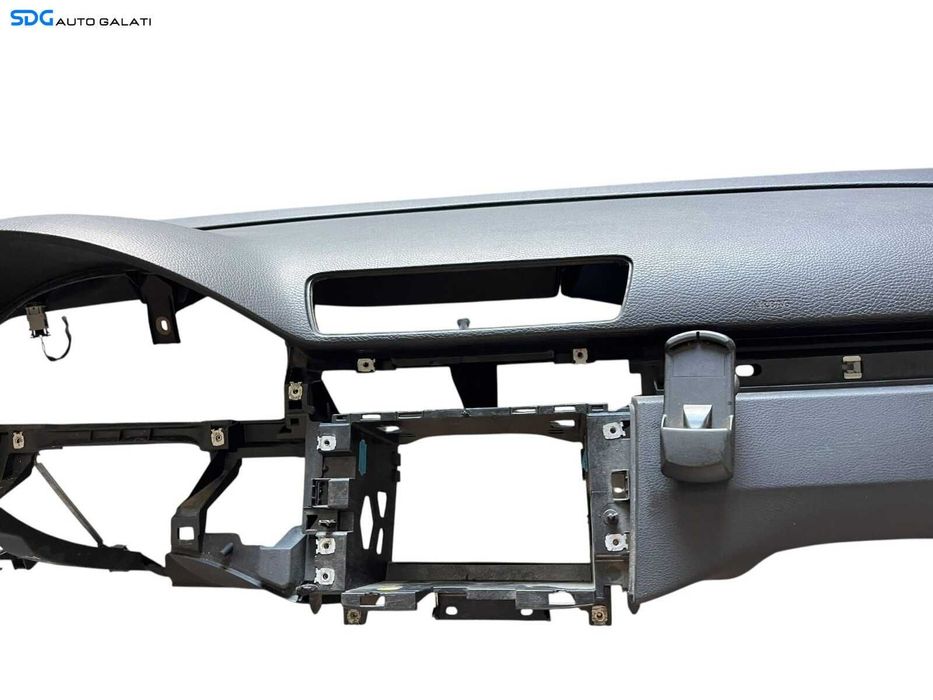 Plansa Bord Goala Dezechipata Volkswagen Passat B6 2005 - 2010 Cod 3C1819634H 3C1819634J [LC0391]