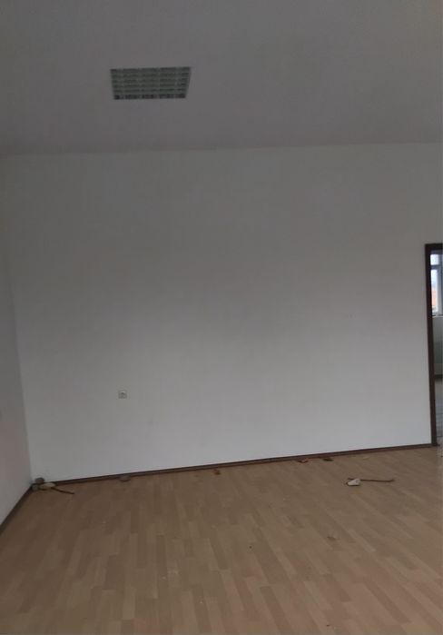 Продава се Хотел в Сапарева баня - 690 кв.м за 319 €/кв.м - Снимка #8