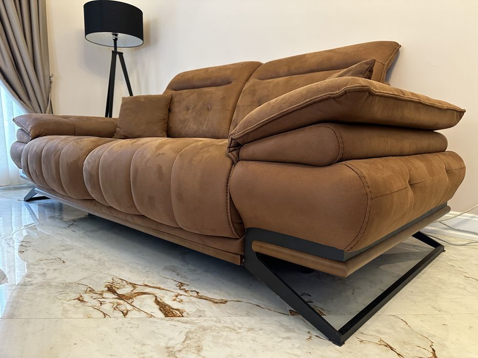 Комплект ДИВАНИ с КРЕСЛА и холна МАСА