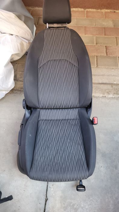 Scaune  /interior seat leon 5f  st