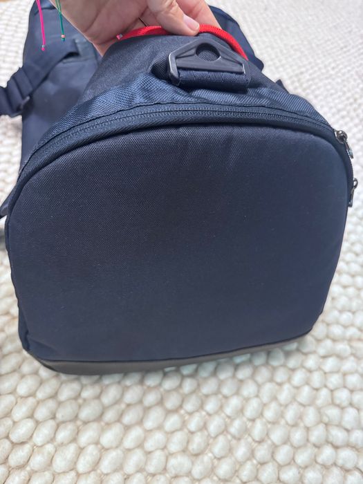 Geanta voiaj Red Bull