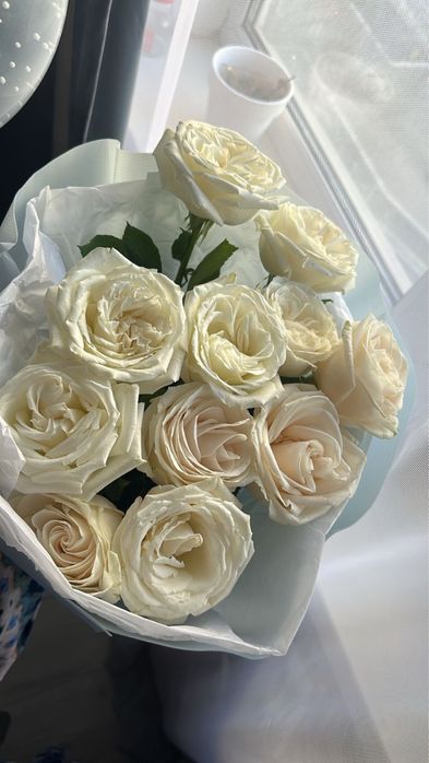 Букет сегодня дарили