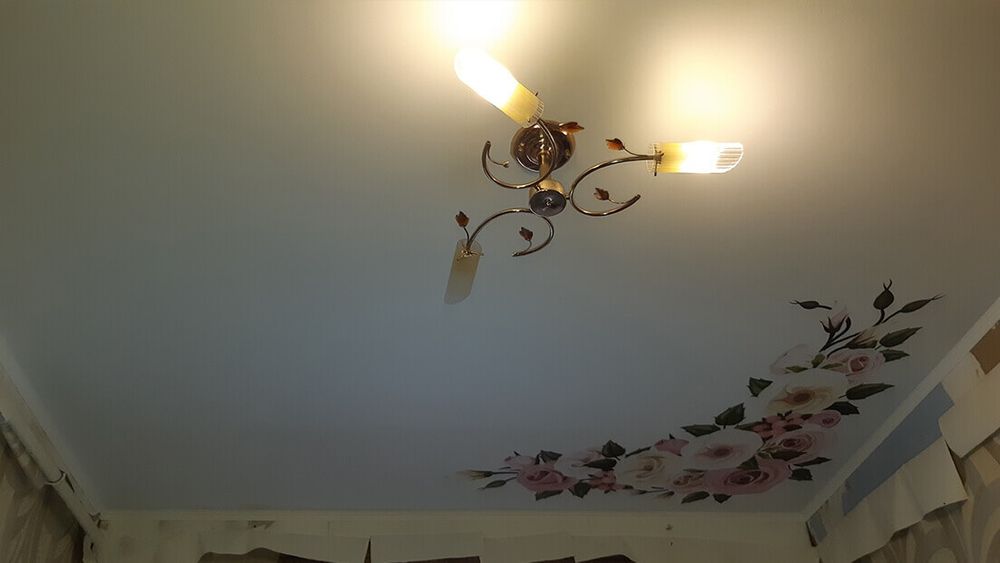 Натяжные потолки