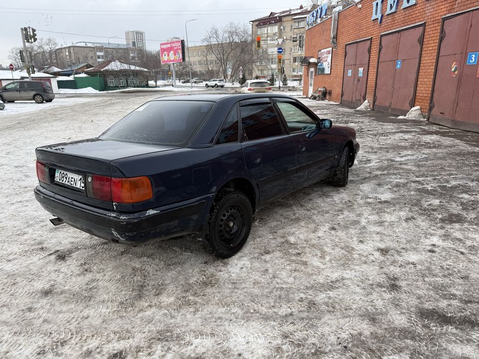 Продам AUDI 100 C4