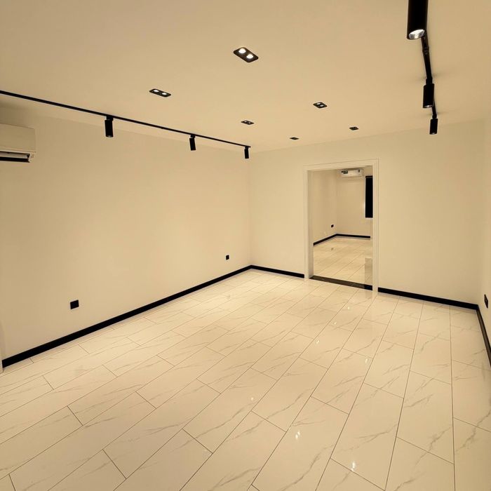 Продаётся нежилое помещение офис