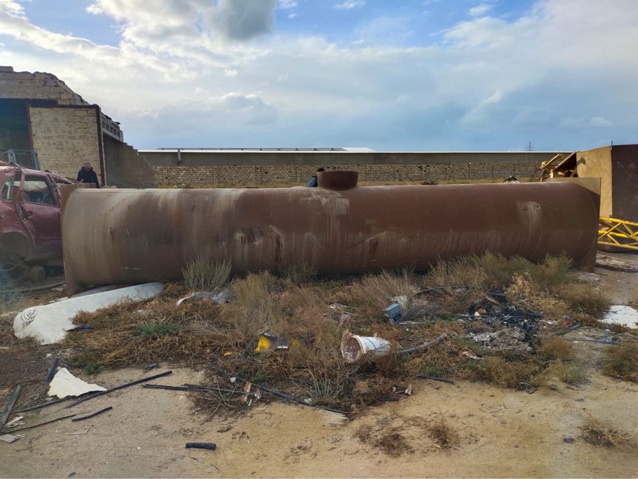 Бочка ёмкость !!