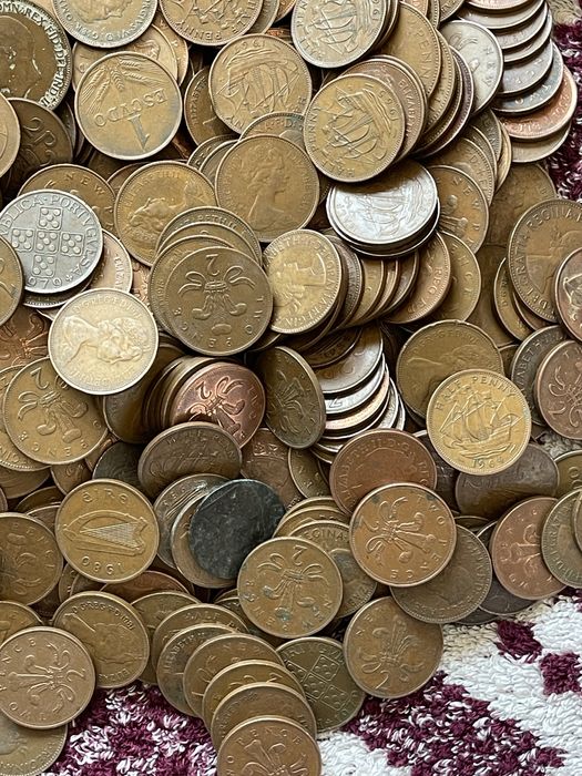 Lot monede vechi străine (Marea Britanie, Irlanda, Spania etc.) - 3 KG