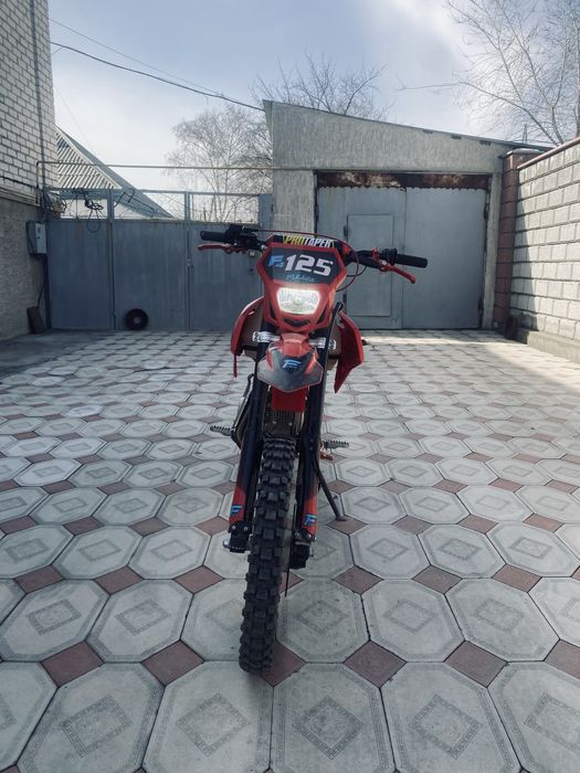 Zuumav f4 125 кубов