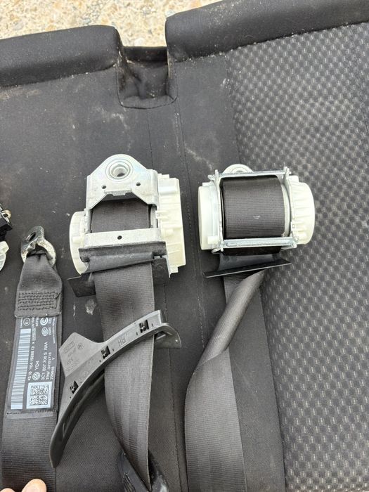 Черни колани VW Passat B7 седан